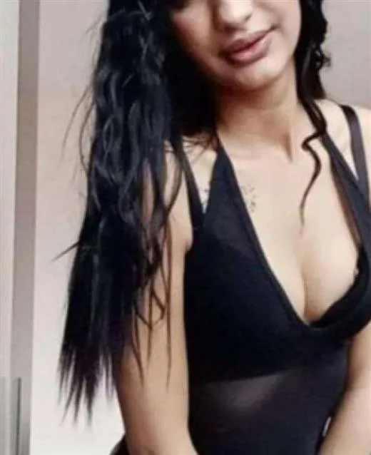 Escort Model Abdulmageed, France - 9576