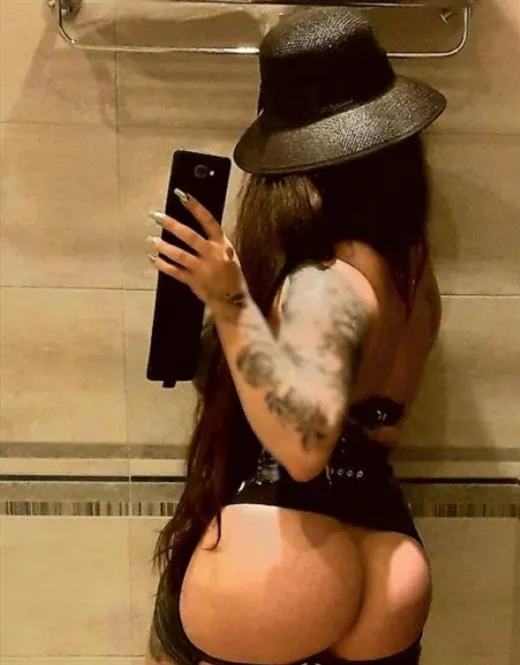 Admira, horny girls in Sweden - 17602
