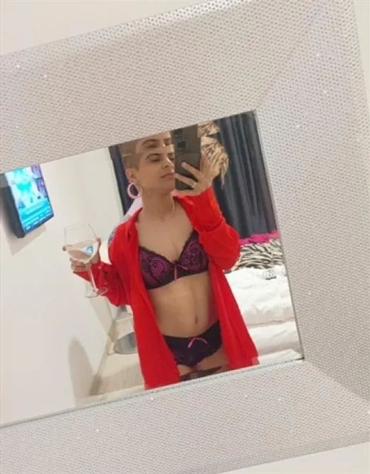 Escort Model Arnaldina, Malaysia - 14759