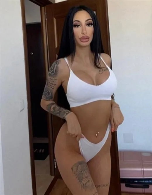Escort Model Azerina, Spain - 16433