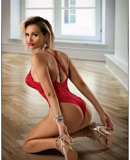 Azzan, sex in UAE - 7964