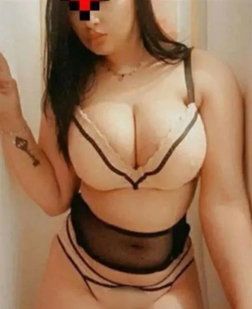 Escort Model Begie, France - 4971