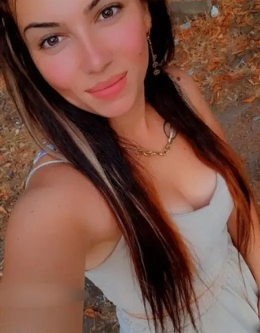 Escort Model Chen Hsun, Spain - 6298