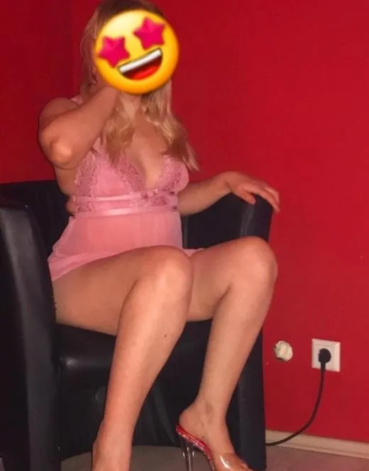 Escort Danis, Ireland - 5335