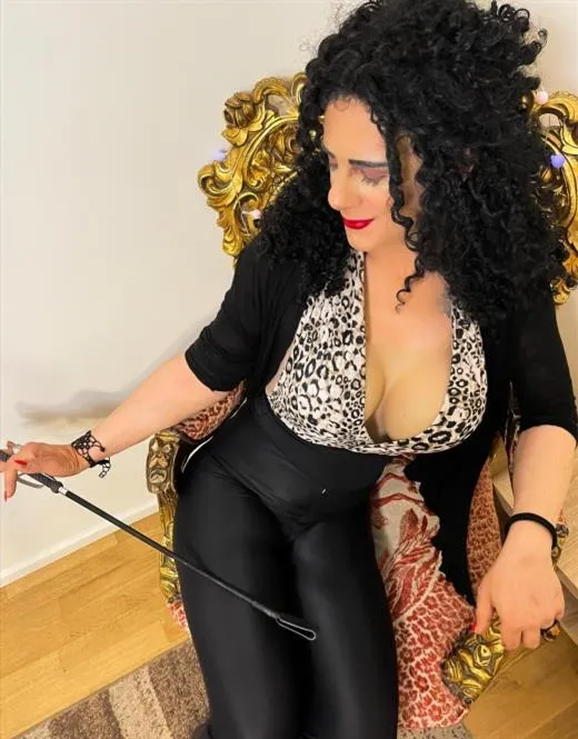 Escort Model Dasyar, Italy - 17103