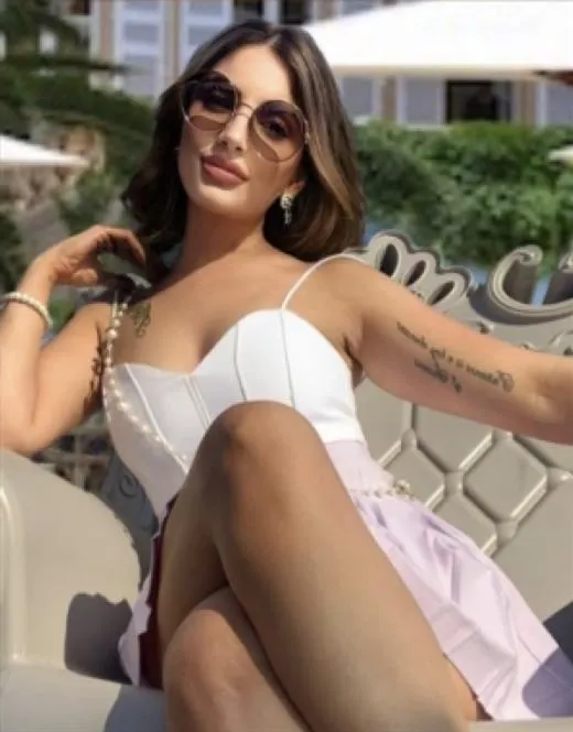 Emilliana, escort in Luxembourg - 1121