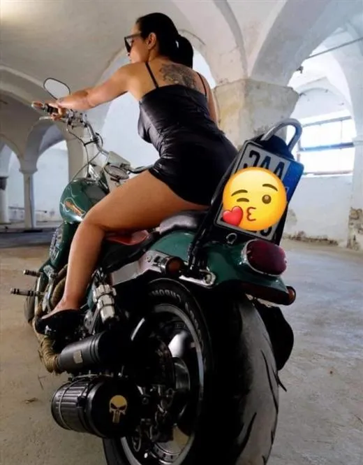 Etimon, horny girls in Spain - 4828