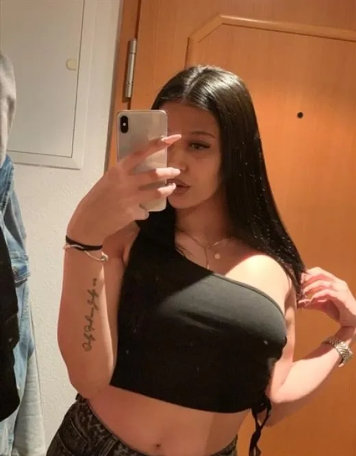 Francaise Gerardmer, escort in Italy - 11828