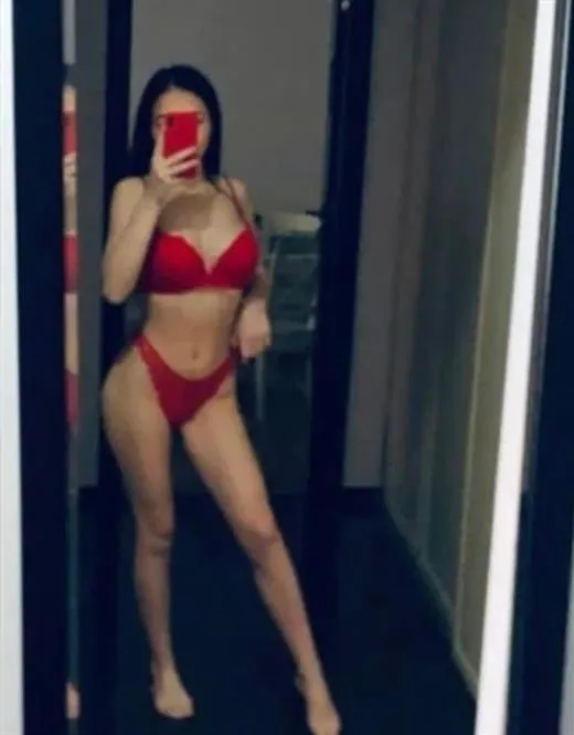 Escort Giang, Italy - 4266