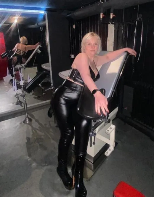 Escort Model Halima Sadia, Switzerland - 9530