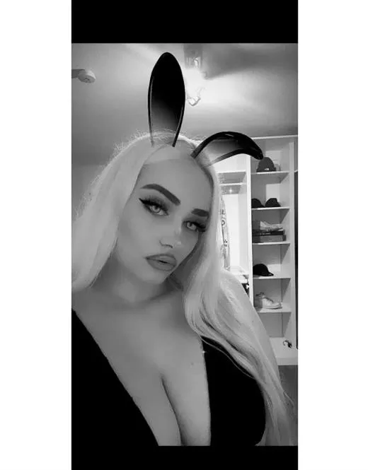 Hot Anna, horny girls in Austria - 13703