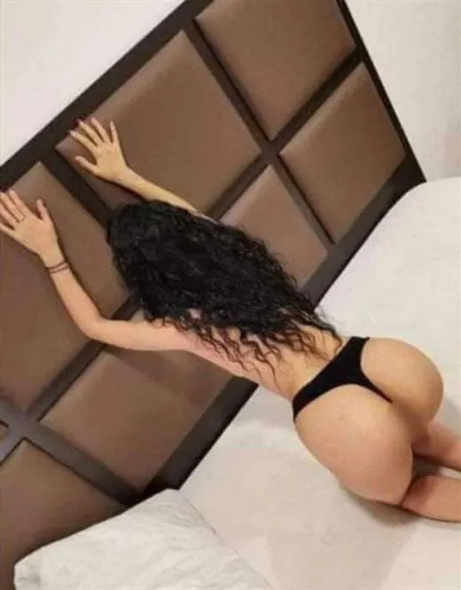 Kangfeng, escort in Netherlands - 14831