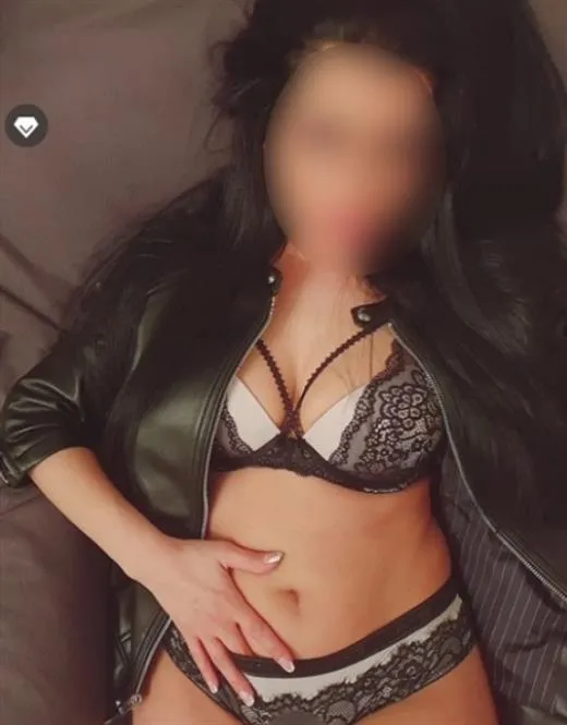Liane, escort in France - 14725
