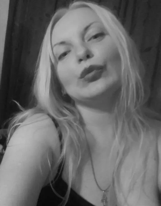Linnea Mercedes, sex in France - 14681