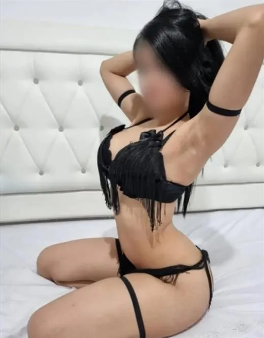 Escort Lovelin, Malaysia - 450