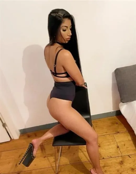 Mei Linn, escort in Malaysia - 9127