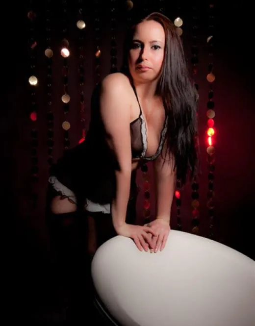 Nafiis, escort in France - 14978