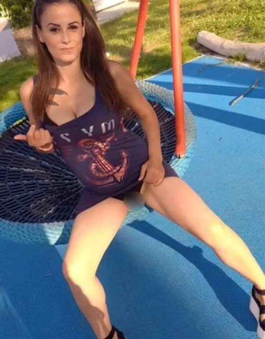 Naverone, horny girls in Germany - 9225