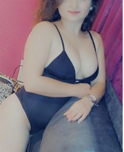 Neelamanie, horny girls in France - 18613