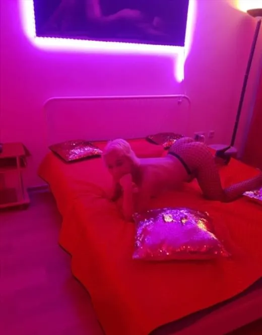 Nel Li, escort in Sweden - 8286