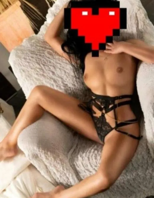 Escort Model Oasis, Hungary - 13253