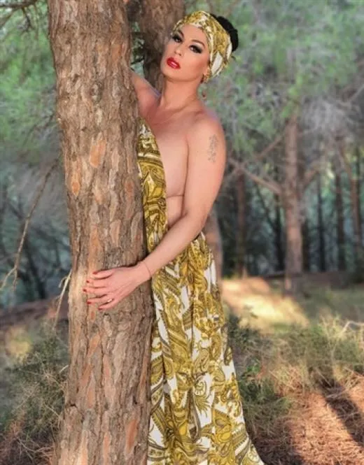 Osarenkhoe, sex in France - 17061