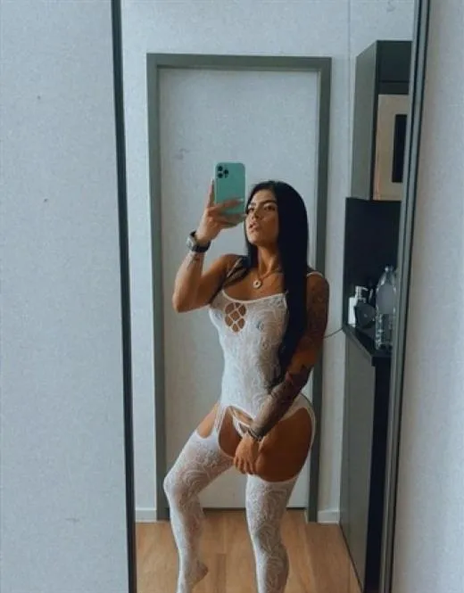 Escort Oxana E, Malaysia - 9162