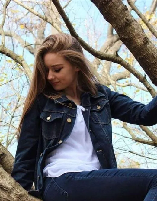 Escort Model Peilin, Germany - 16420