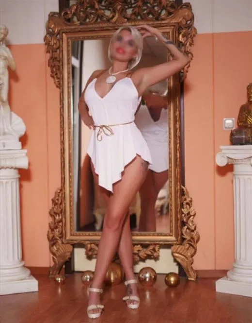 Escort Model Posselt, Italy - 7544