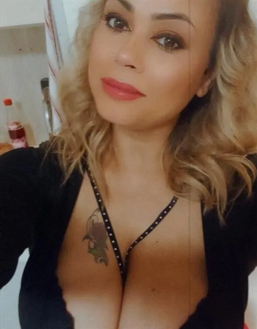 Escort Model Seirup, Germany - 427