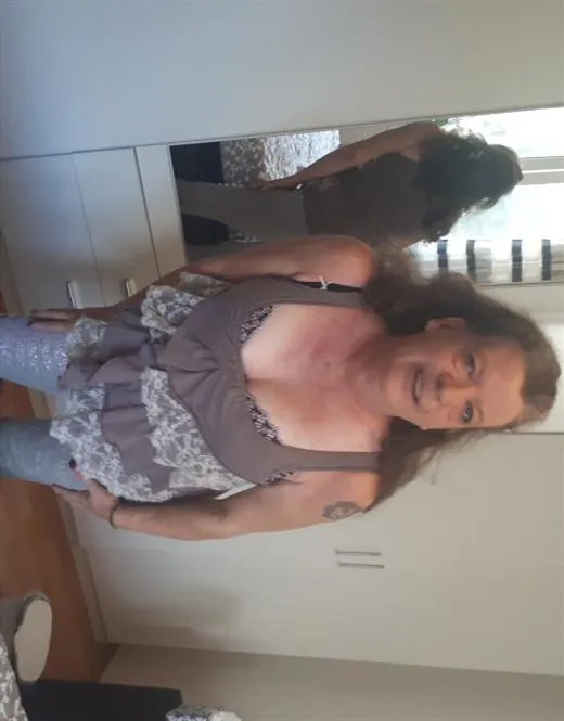 random escort 16