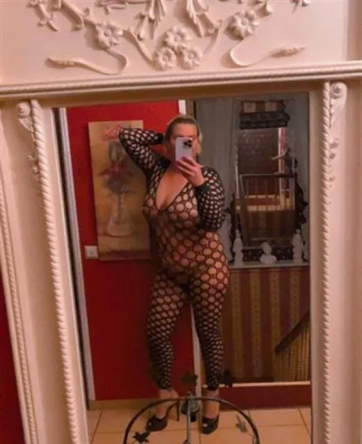 Sineno, horny girls in Germany - 15456