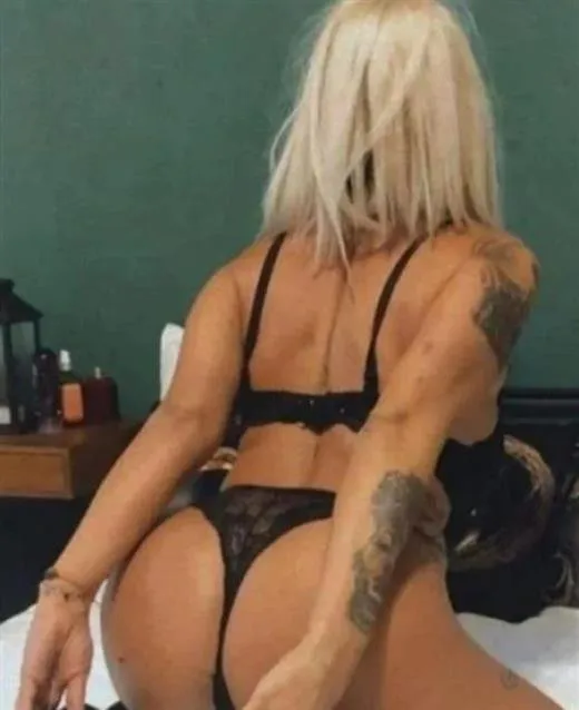 Stelifer, horny girls in Australia - 9222