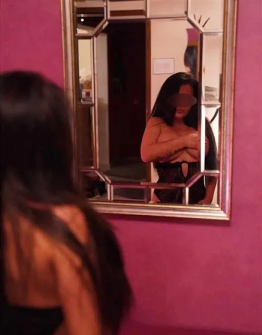 Tanzania, horny girls in Switzerland - 16125