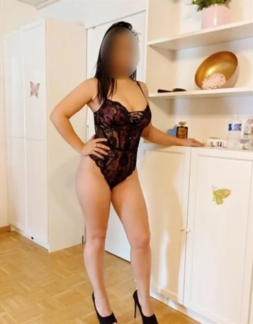 Tevolia, escort in France - 5267