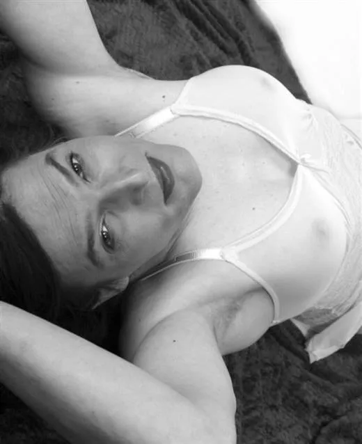 Thirzah, horny girls in France - 11211