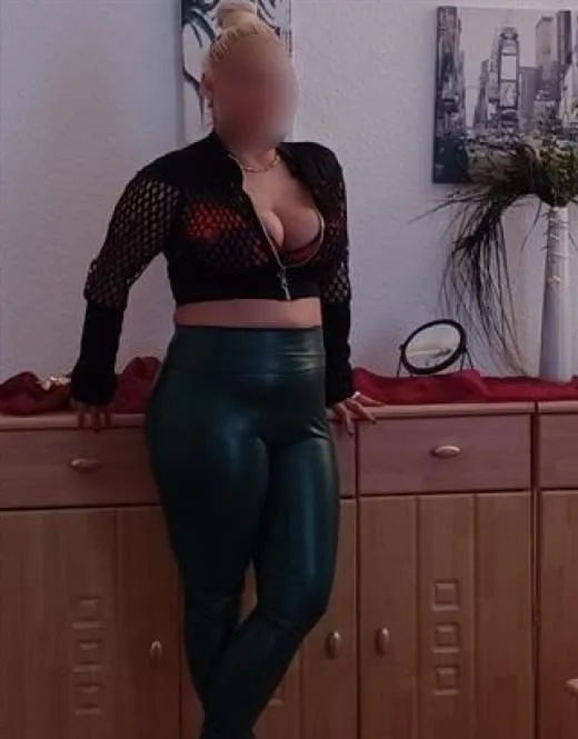 Tomruthai, escort in Switzerland - 526