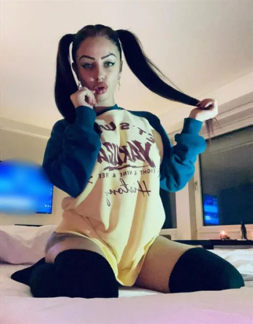 Escort Model Vishala, Italy - 7805