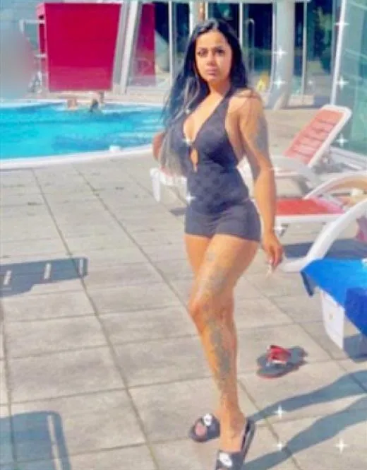 Escort Model Warla, Ireland - 6157