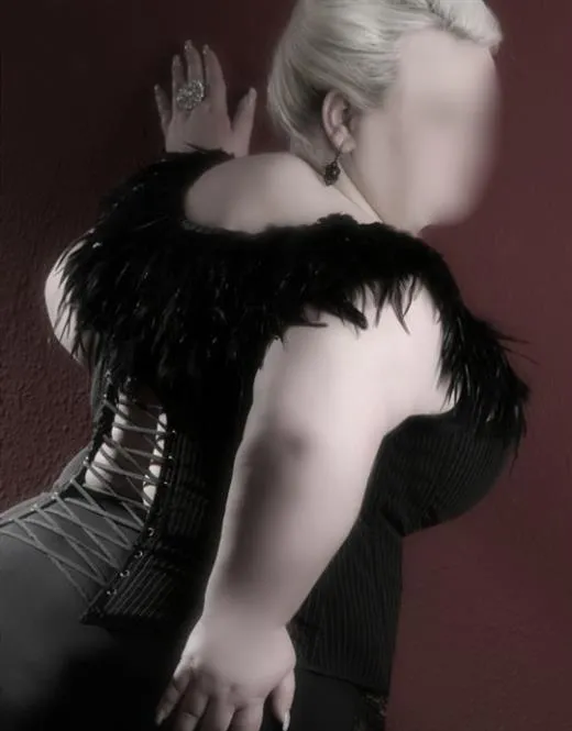 Escort Model Widase, Malaysia - 10474