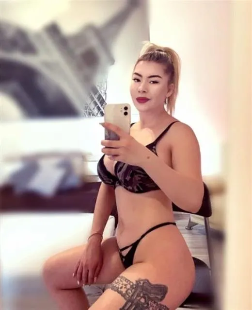 random escort 15