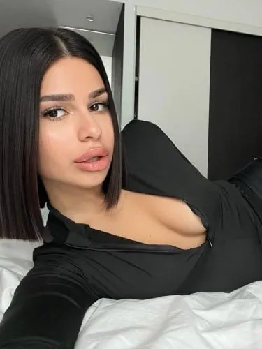 Tarkeyeh escort
