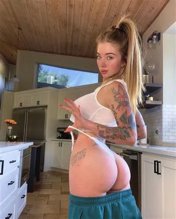Mives escort